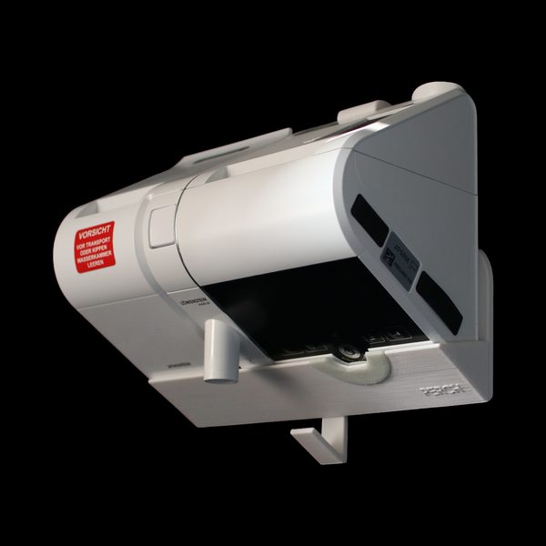 Perch Aqua Deluxe rPETG - CPAP-Wandhalterung im Einsatz mit L&ouml;wenstein prisma und Befeuchter